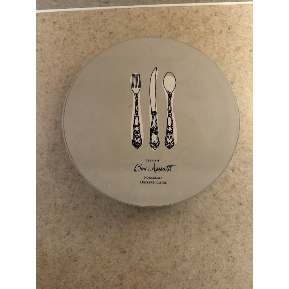 C.R. Gibson Bon Appetit Porcelain Dessert Plates Set of 4 Silverware Design Box